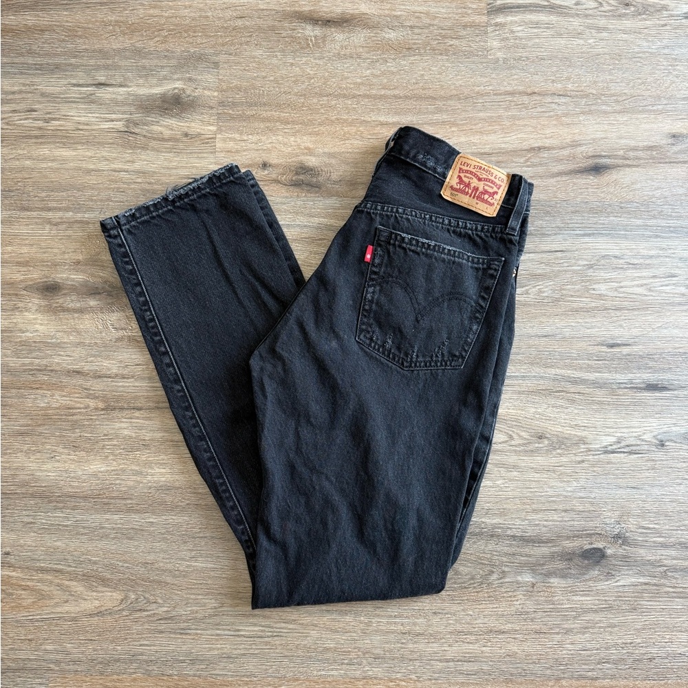 Levi's women’s 501 straight leg Black Jeans 26